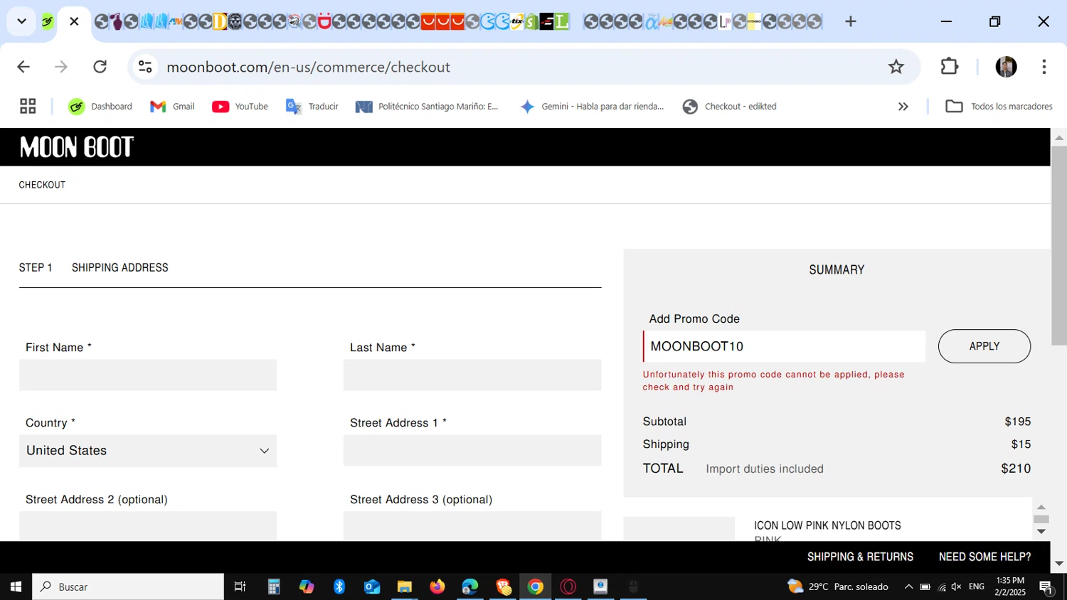 Moon Boot promo code screenshot showing code MOONBOOT10 applied at Moon Boot checkout page. Uploaded by SimplyCodes community member KataldoMustafack on Feb 2, 2025