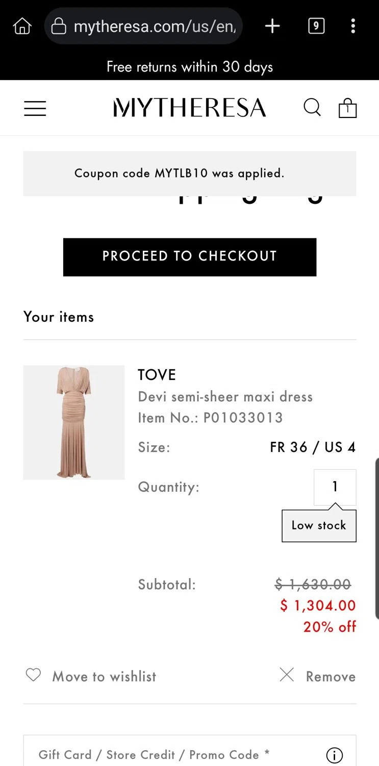 Mytheresa promo code screenshot showing code MYTLB10 applied at Mytheresa checkout page. Uploaded by SimplyCodes community member Carloslvz on Jun 12, 2025