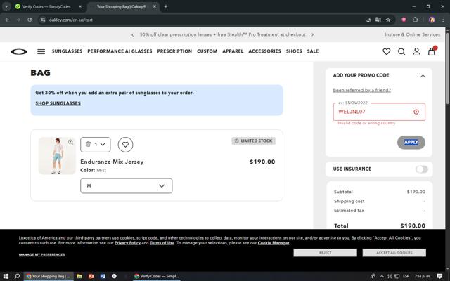 Oakley checkout page showing Oakley promo code box | Screenshot taken by SimplyCodes community member on Sep 5, 2025