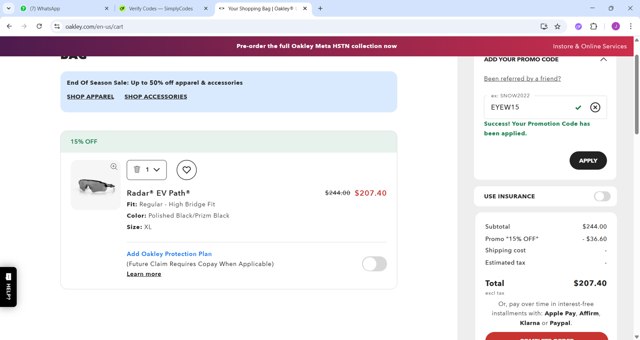 Oakley checkout page showing Oakley promo code box | Screenshot taken by SimplyCodes community member on Aug 19, 2025