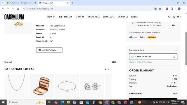 Oak & Luna checkout page showing Oak & Luna promo code box | Screenshot taken by SimplyCodes community member on Sep 4, 2025