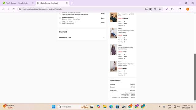 Oasis Clothing checkout page showing Oasis Clothing promo code box | Screenshot taken by SimplyCodes community member on Sep 28, 2025