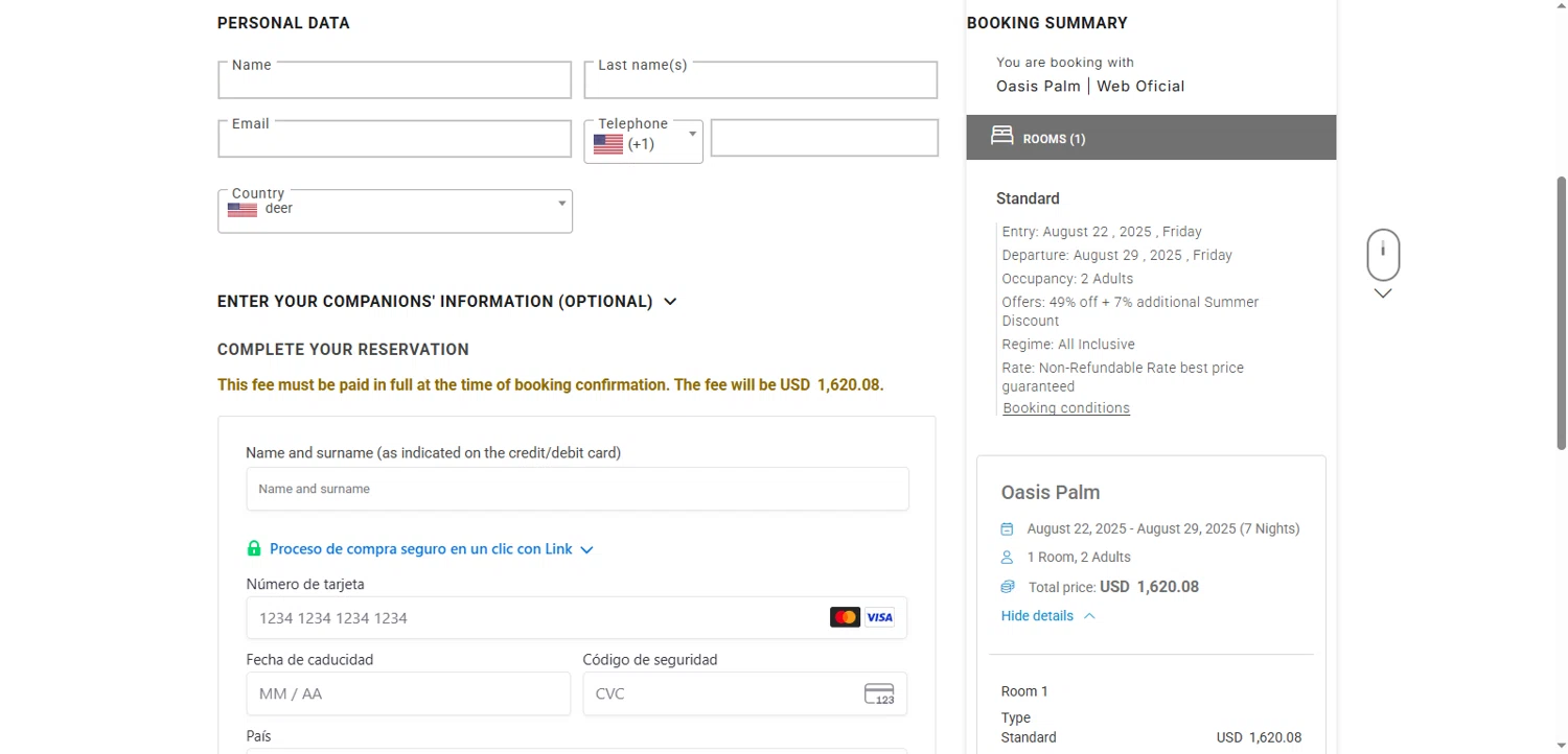 Oasis Hotels & Resorts promo code screenshot showing code HOTSUMMER applied at Oasis Hotels & Resorts checkout page. Uploaded by SimplyCodes community member Beatrizsilva31 on Jul 5, 2025