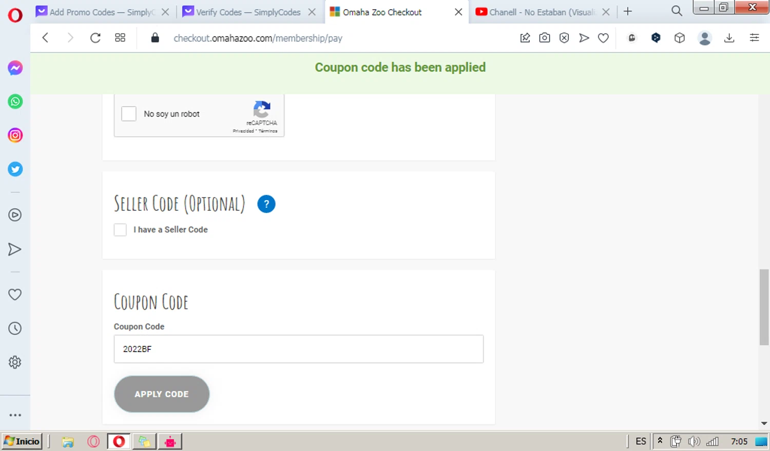 Omaha's Henry Doorly Zoo and Aquarium checkout page showing Omaha's Henry Doorly Zoo and Aquarium promo code box | Screenshot taken by SimplyCodes community member on Nov 17, 2023
