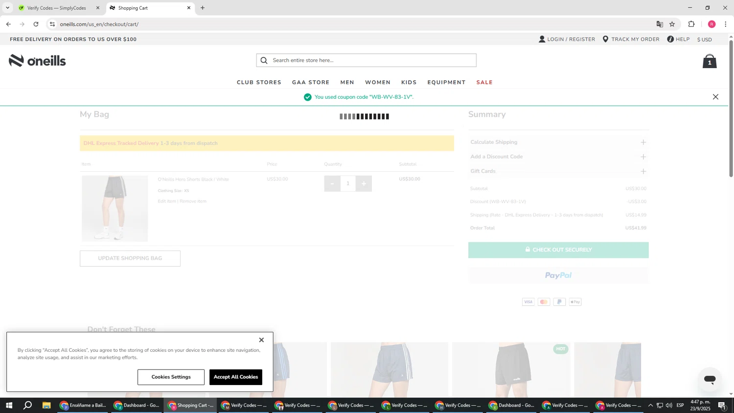 O'Neills checkout page showing O'Neills discount code box | Screenshot taken by SimplyCodes community member on Sep 23, 2025