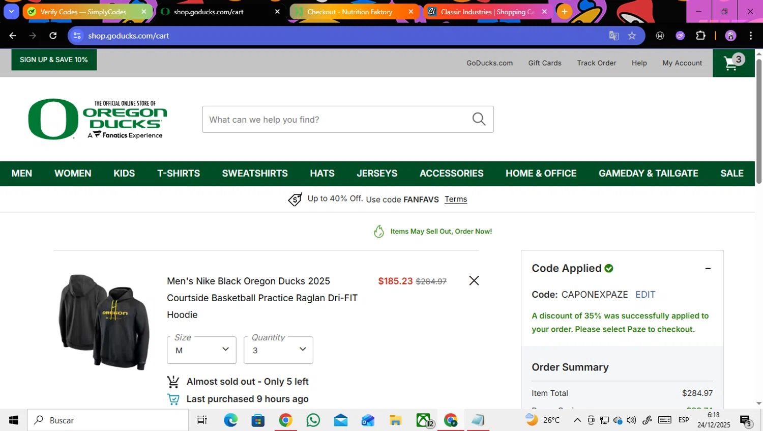 Oregon Ducks Store promo code screenshot showing code CAPONEXPAZE applied at Oregon Ducks Store checkout page. Uploaded by SimplyCodes community member ENCARAMESSI on Dec 24, 2025