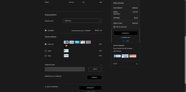 Palm Angels checkout page showing Palm Angels promo code box | Screenshot taken by SimplyCodes community member on Jun 4, 2025