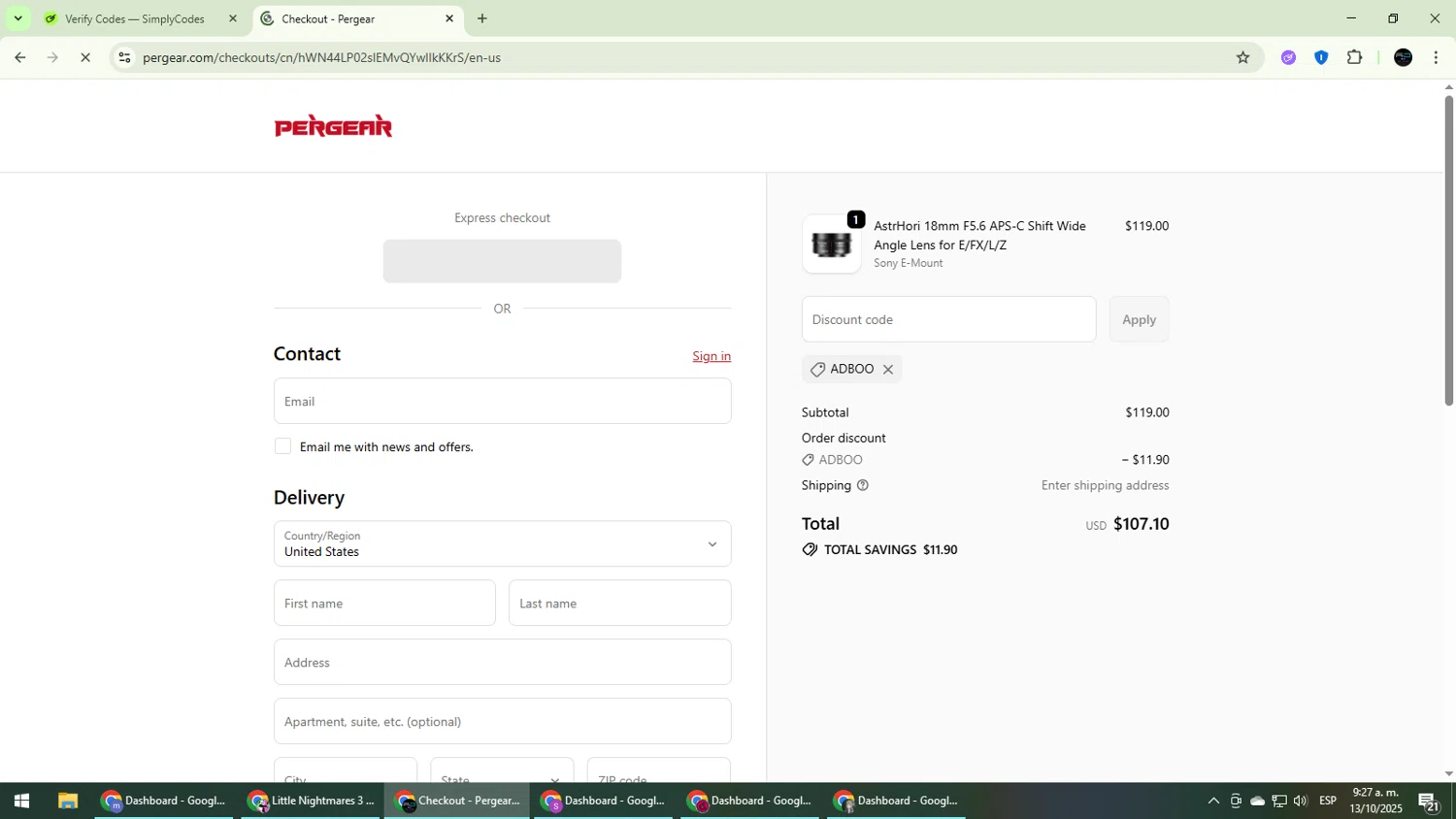 Pergear discount code screenshot showing code Adboo applied at Pergear checkout page. Uploaded by SimplyCodes community member CarmenVGR on Oct 13, 2025
