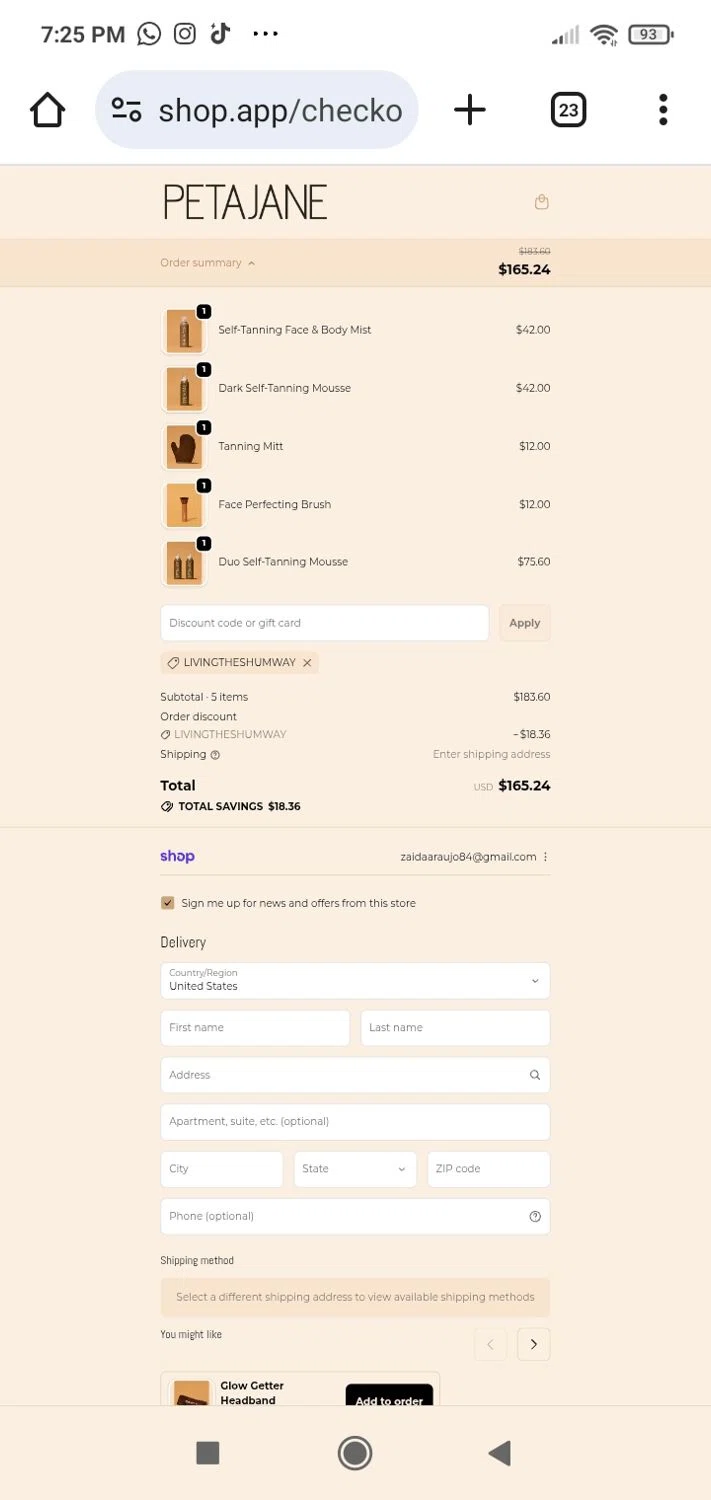 Peta Jane Beauty discount code screenshot showing code Livingtheshumway applied at Peta Jane Beauty checkout page. Uploaded by SimplyCodes community member zaidaelena on Nov 9, 2025