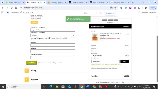 Pet Food Express checkout page showing Pet Food Express promo code box | Screenshot taken by SimplyCodes community member on Aug 29, 2025