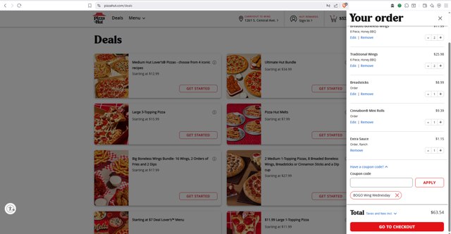 Pizza Hut checkout page showing Pizza Hut coupon code box | Screenshot taken by SimplyCodes community member on Jul 31, 2025