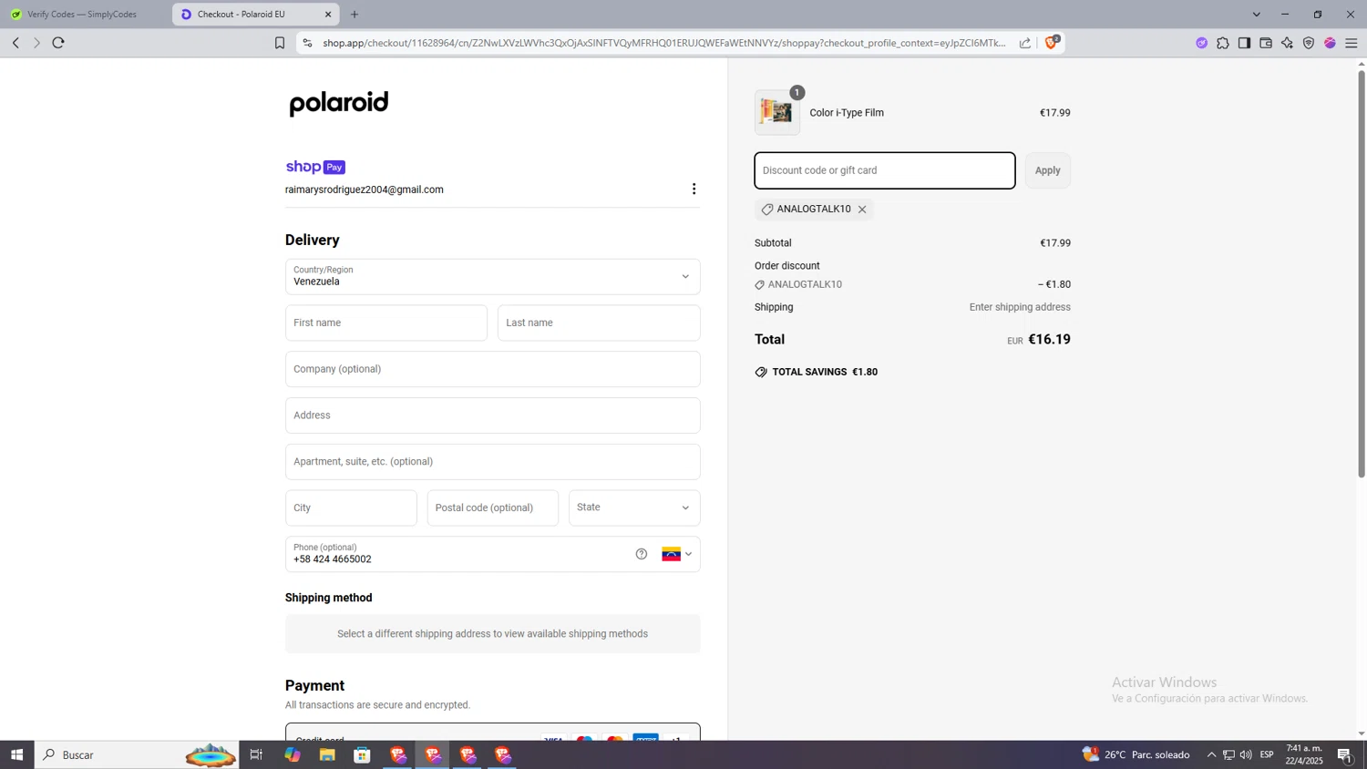 Polaroid EU coupon code screenshot showing code ANALOGTALK10 applied at Polaroid EU checkout page. Uploaded by SimplyCodes community member Machi005 on Apr 22, 2025