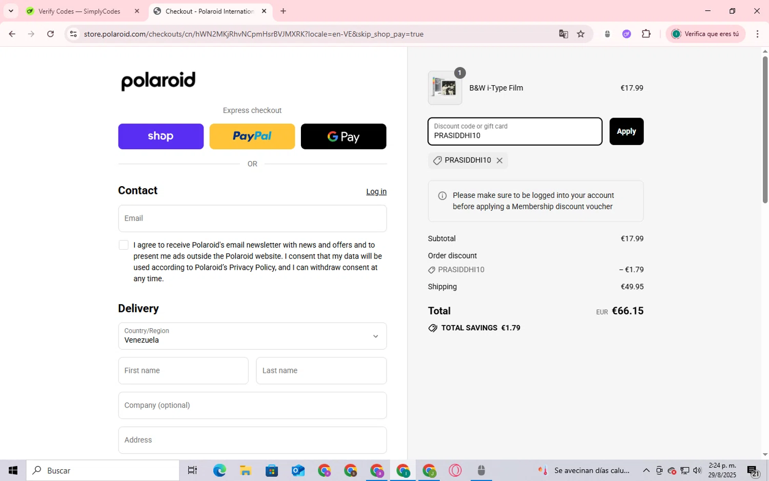 Polaroid EU checkout page showing Polaroid EU coupon code box | Screenshot taken by SimplyCodes community member on Aug 29, 2025