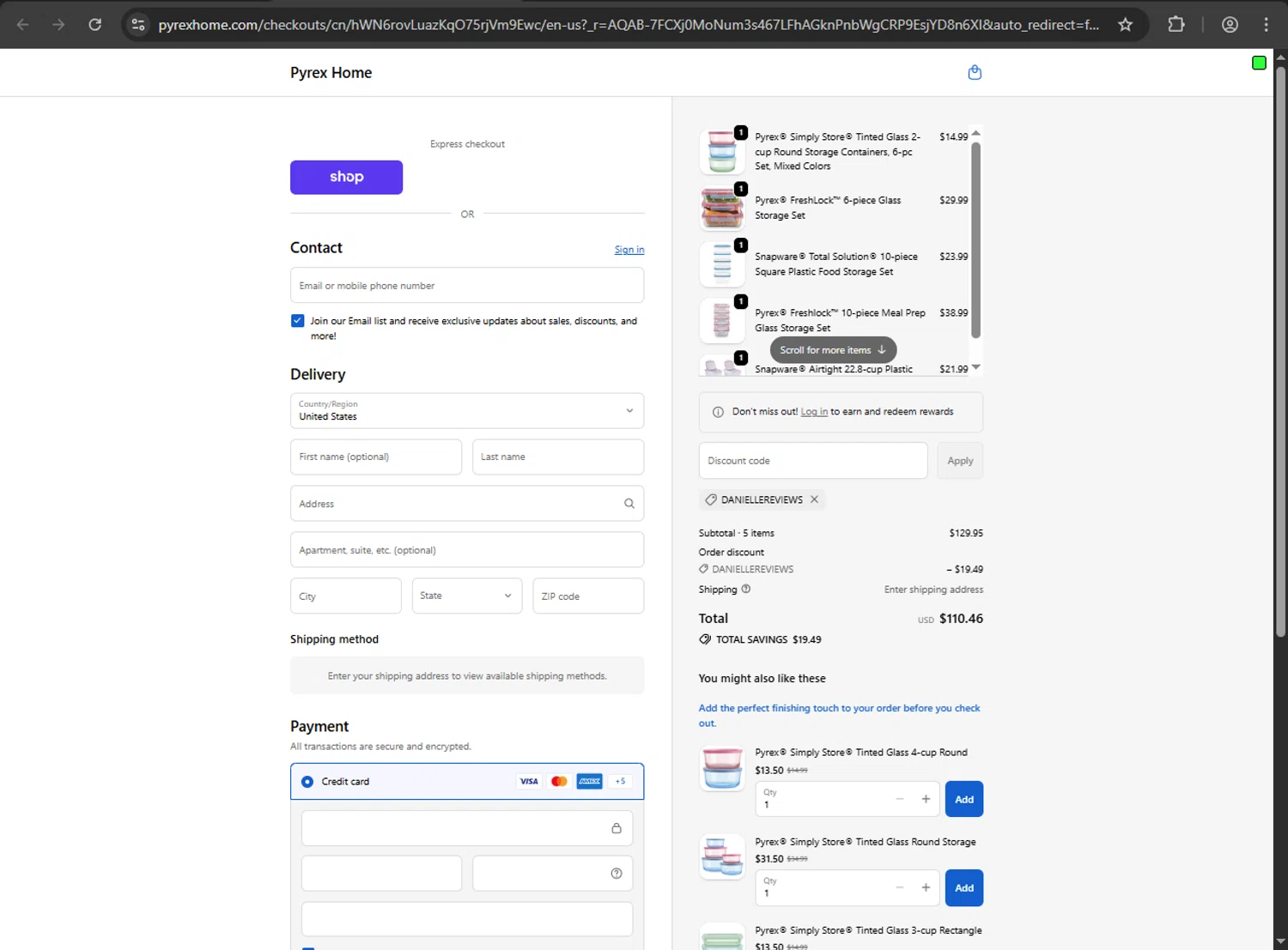 Pyrex promo code screenshot showing code DANIELLEREVIEWS applied at Pyrex checkout page. Uploaded by SimplyCodes community member kaiserser on Dec 26, 2025