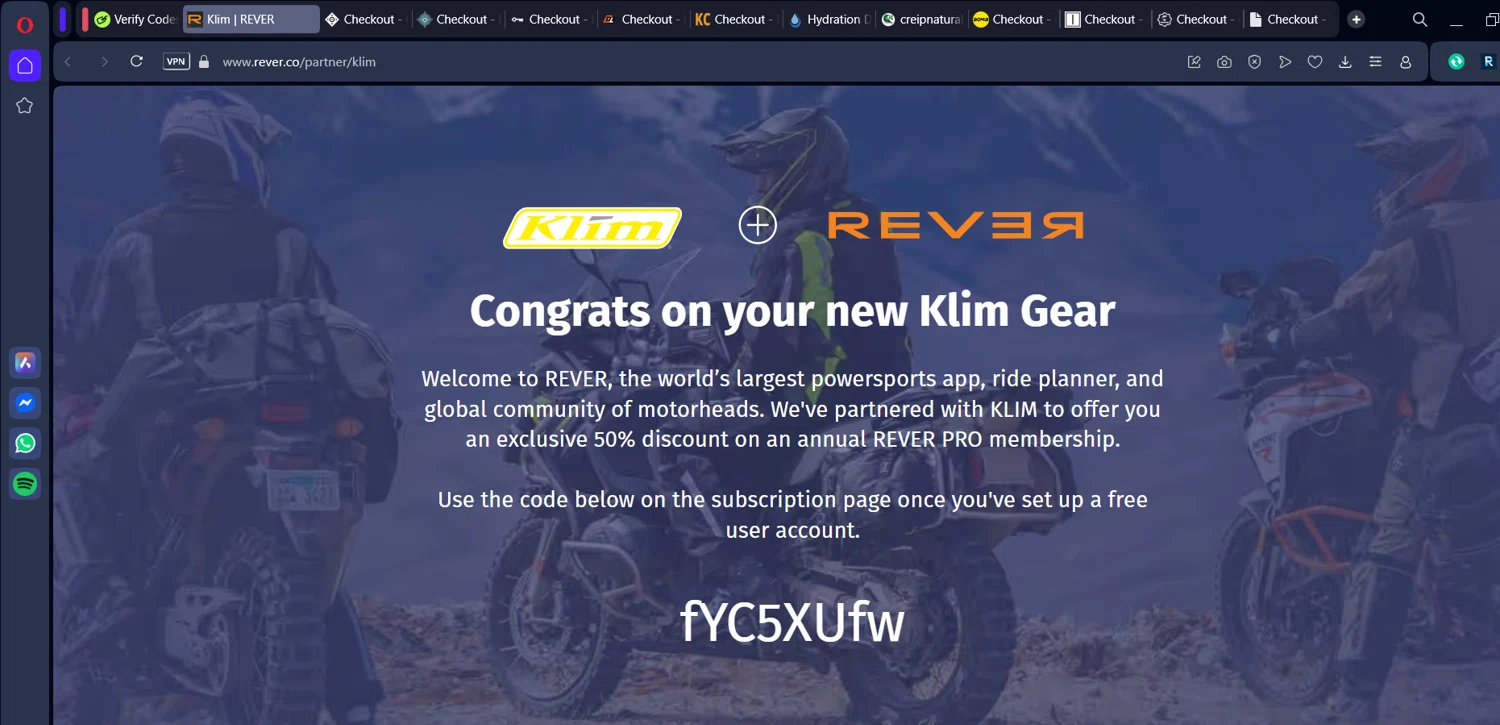 Rever coupon code screenshot showing code fYC5XUfw applied at Rever checkout page. Uploaded by SimplyCodes community member DiscountSleuth2229 on Oct 25, 2025