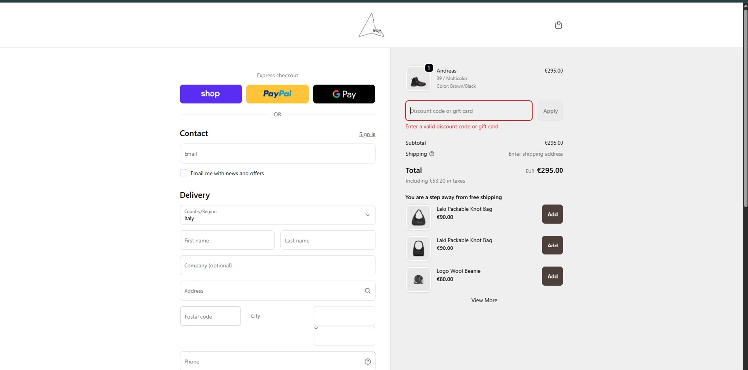 Roa discount code screenshot showing code ROAPRIVATE30 applied at Roa checkout page. Uploaded by SimplyCodes community member ValiantSleuth7563 on Feb 8, 2026