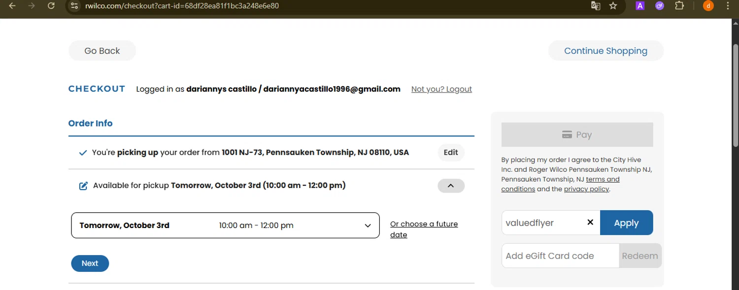 Roger Wilco Liquors promo code screenshot showing code valuedflyer applied at Roger Wilco Liquors checkout page. Uploaded by SimplyCodes community member PennyAdmiral6960 on Oct 3, 2025