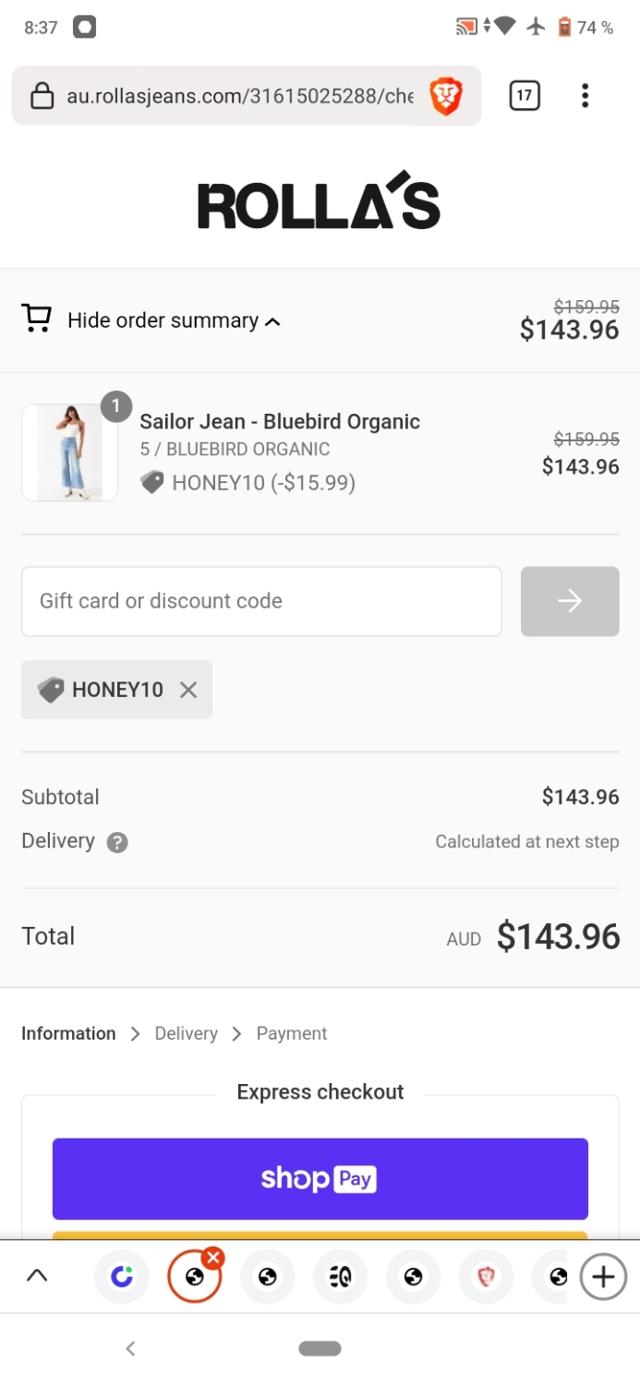 Rolla's Jeans checkout page showing Rolla's Jeans discount code box | Screenshot taken by SimplyCodes community member on Dec 30, 2022