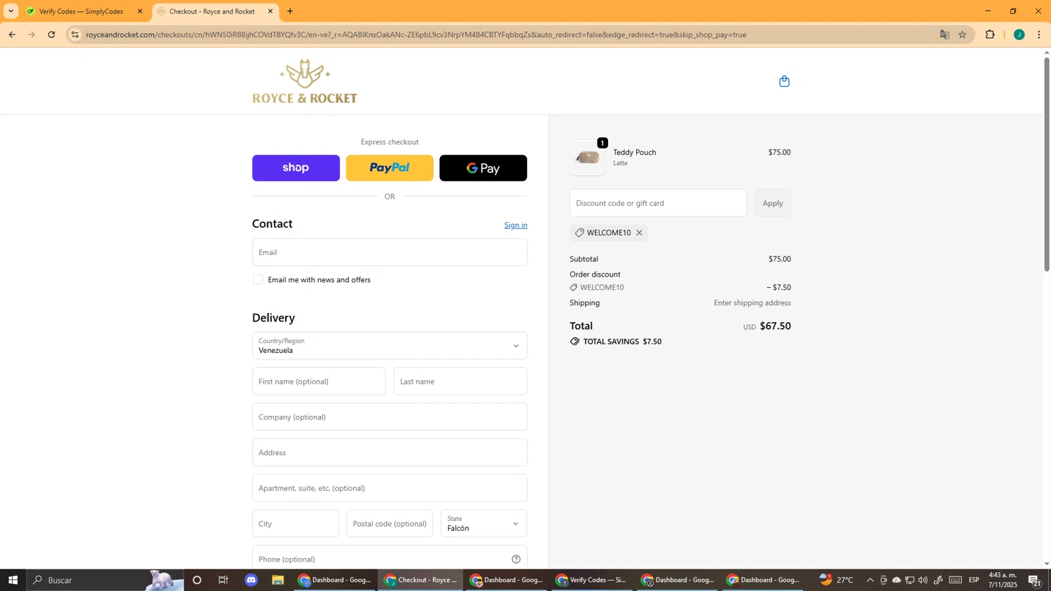 Royce and Rocket promo code screenshot showing code WELCOME10 applied at Royce and Rocket checkout page. Uploaded by SimplyCodes community member DealScout5970 on Nov 7, 2025
