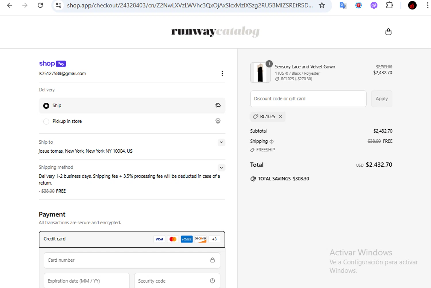 Runway Catalog promo code screenshot showing code RC1025 applied at Runway Catalog checkout page. Uploaded by SimplyCodes community member Francisco01 on May 24, 2025