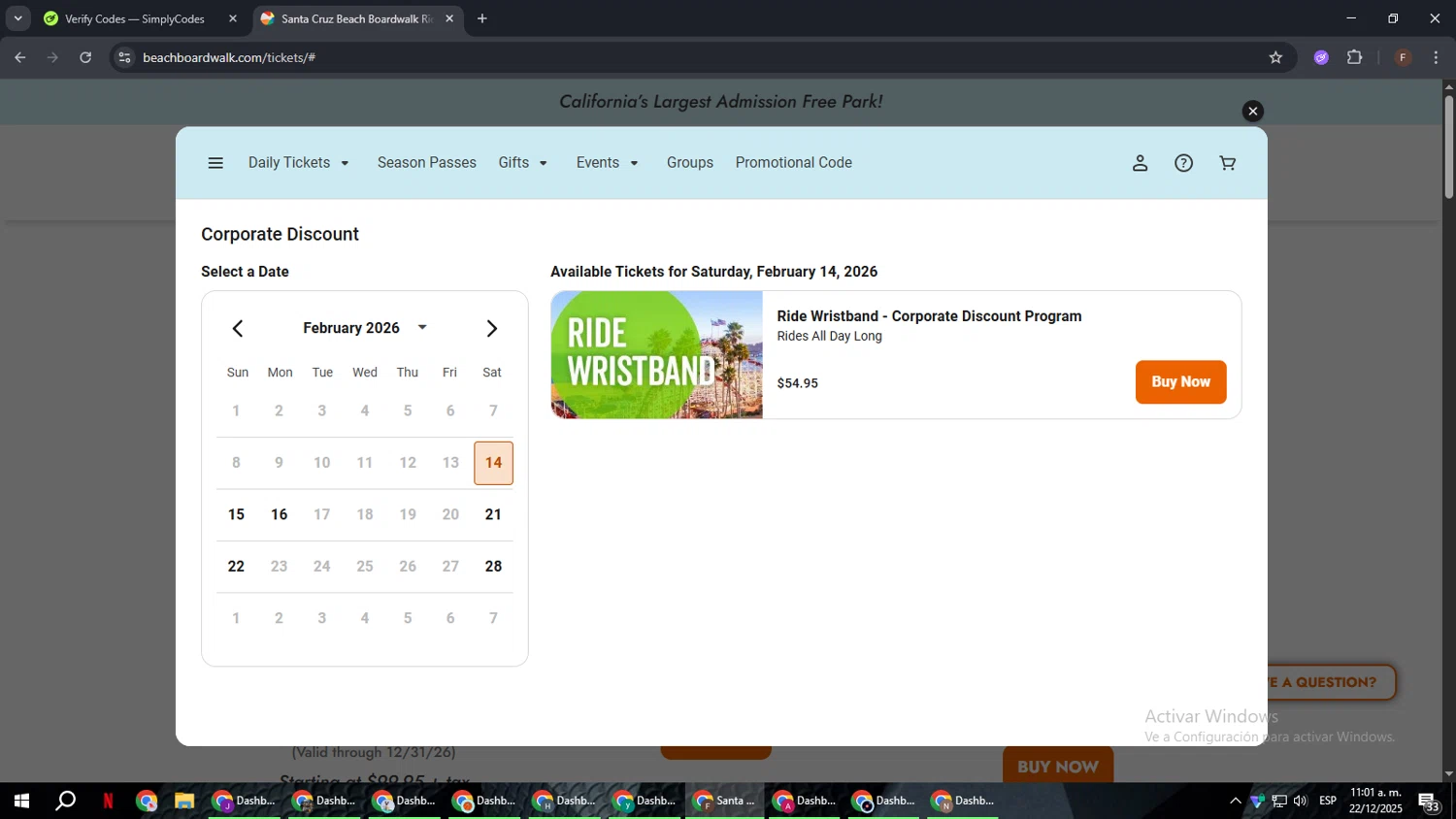 Santa Cruz Beach Boardwalk promo code screenshot showing code CWCCU345 applied at Santa Cruz Beach Boardwalk checkout page. Uploaded by SimplyCodes community member ExtraordinaryHunter3076 on Dec 22, 2025