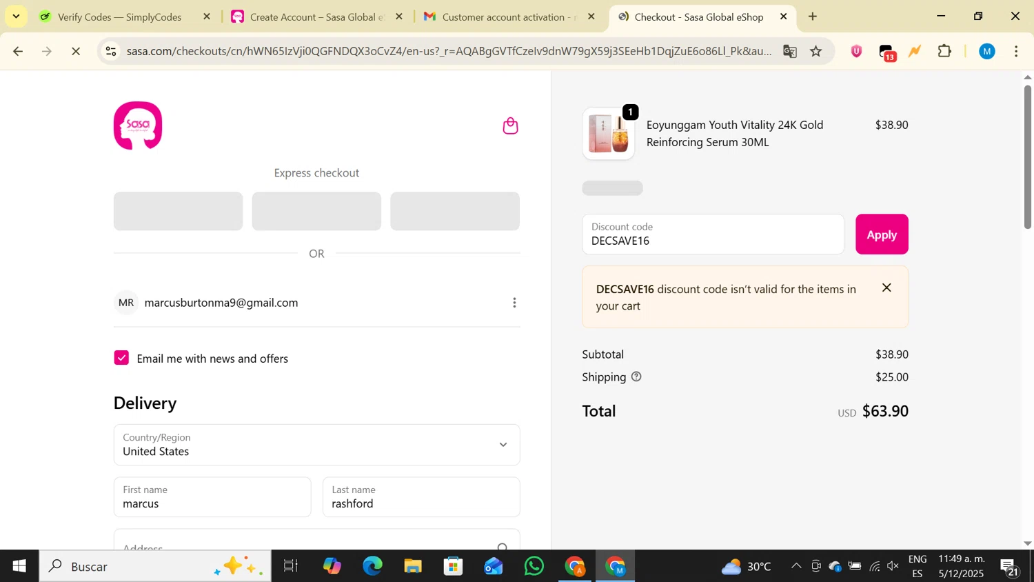 SaSa.com checkout page showing SaSa.com promo code box | Screenshot taken by SimplyCodes community member on Dec 5, 2025