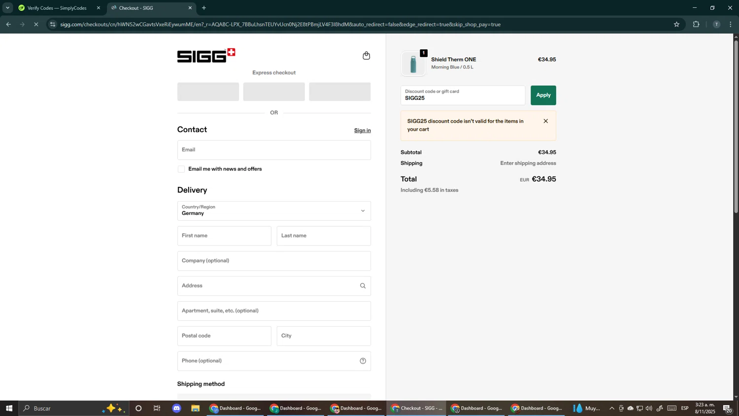 SIGG promo code screenshot showing code SIGG25 applied at SIGG checkout page. Uploaded by SimplyCodes community member Makemusic on Nov 8, 2025