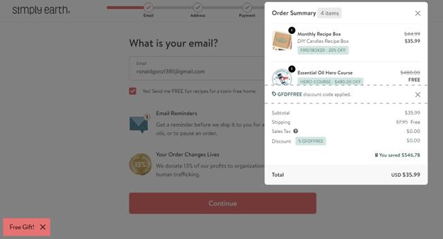 Simply Earth checkout page showing Simply Earth discount code box | Screenshot taken by SimplyCodes community member on Aug 21, 2025