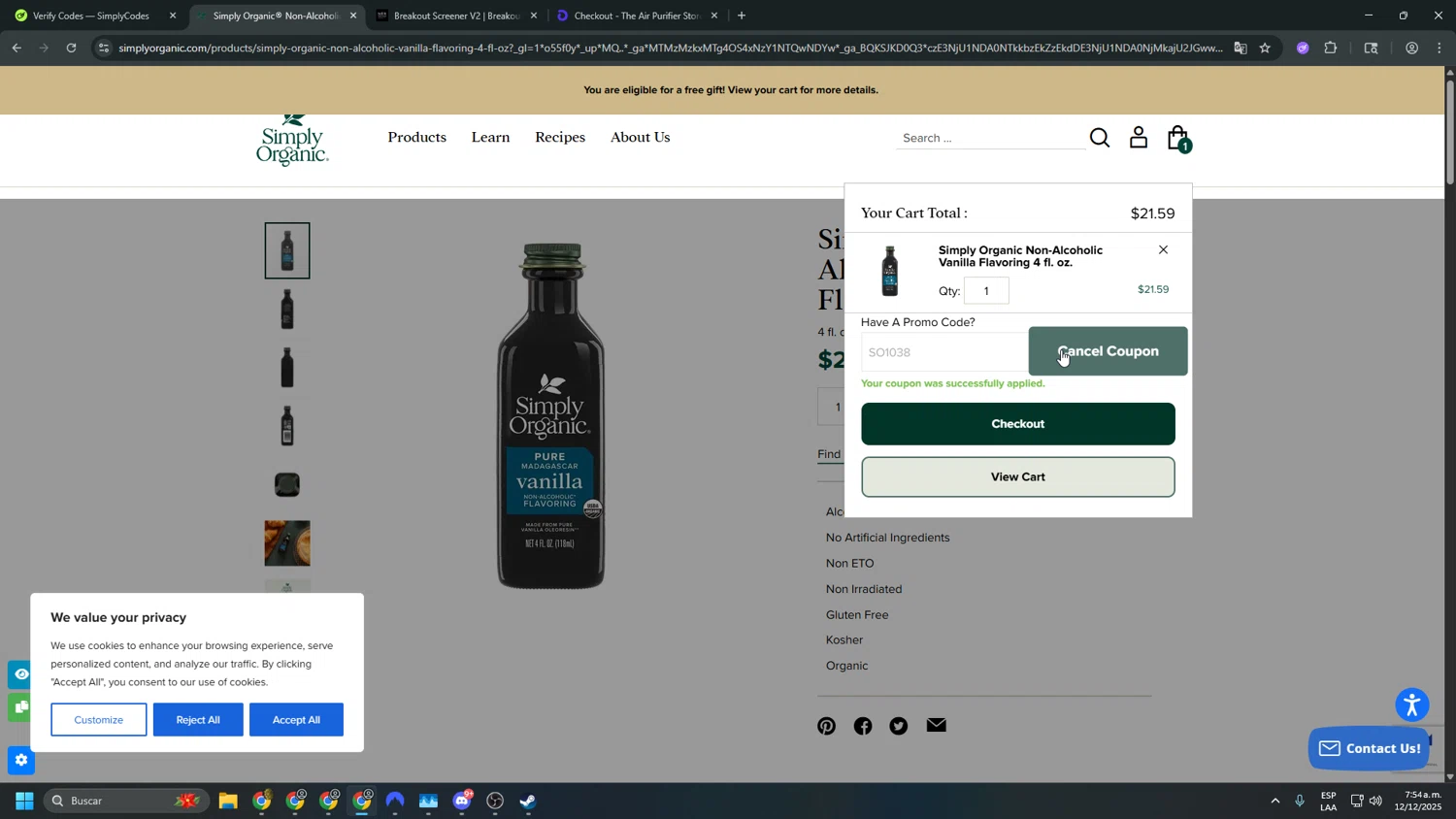Simply Organic checkout page showing Simply Organic discount code box | Screenshot taken by SimplyCodes community member on Dec 12, 2025
