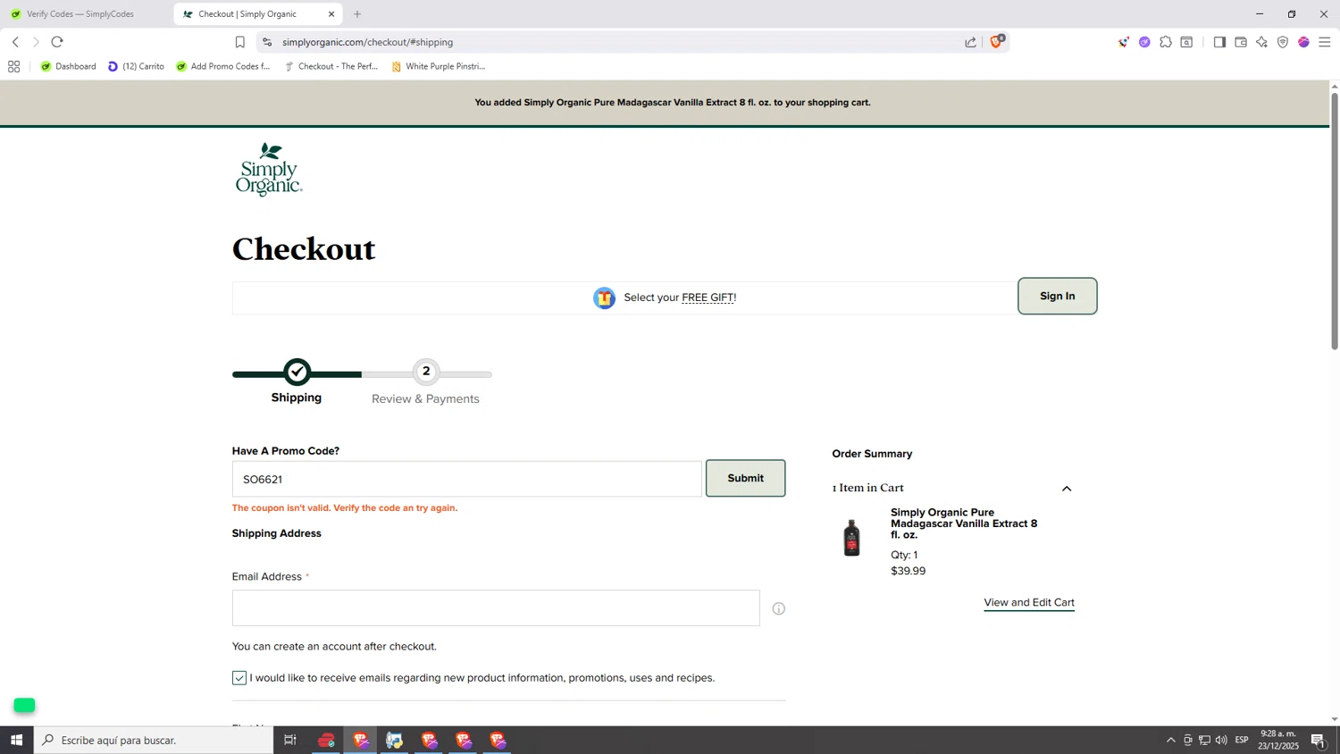 Simply Organic discount code screenshot showing code SO6621 applied at Simply Organic checkout page. Uploaded by SimplyCodes community member Nezukooo on Dec 23, 2025