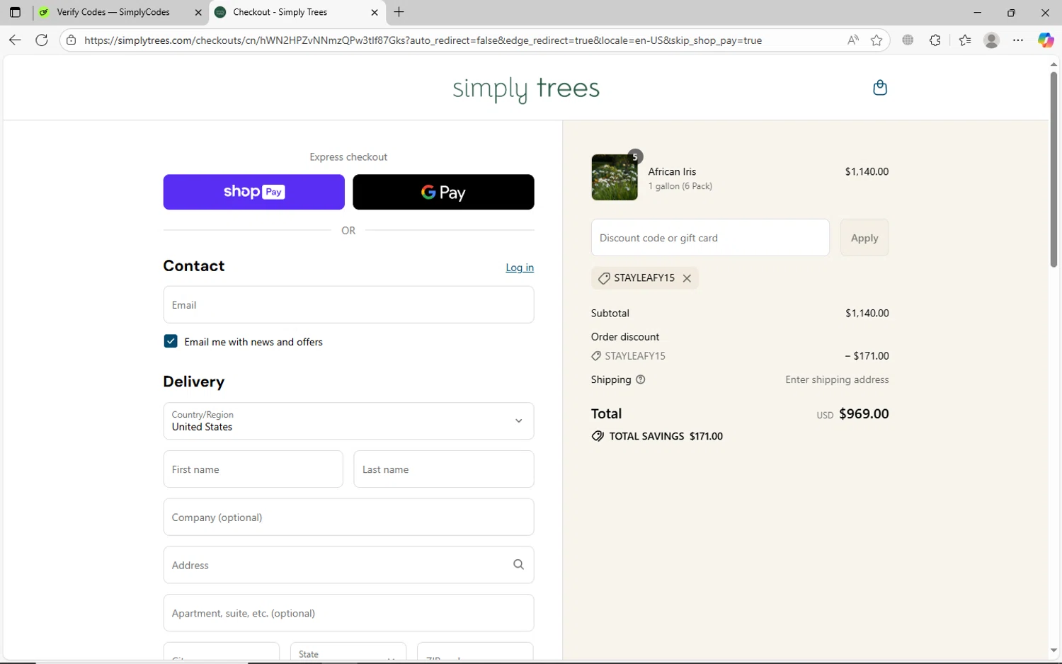 Simply Trees discount code screenshot showing code STAYLEAFY15 applied at Simply Trees checkout page. Uploaded by SimplyCodes community member jhoanDepp on Aug 27, 2025