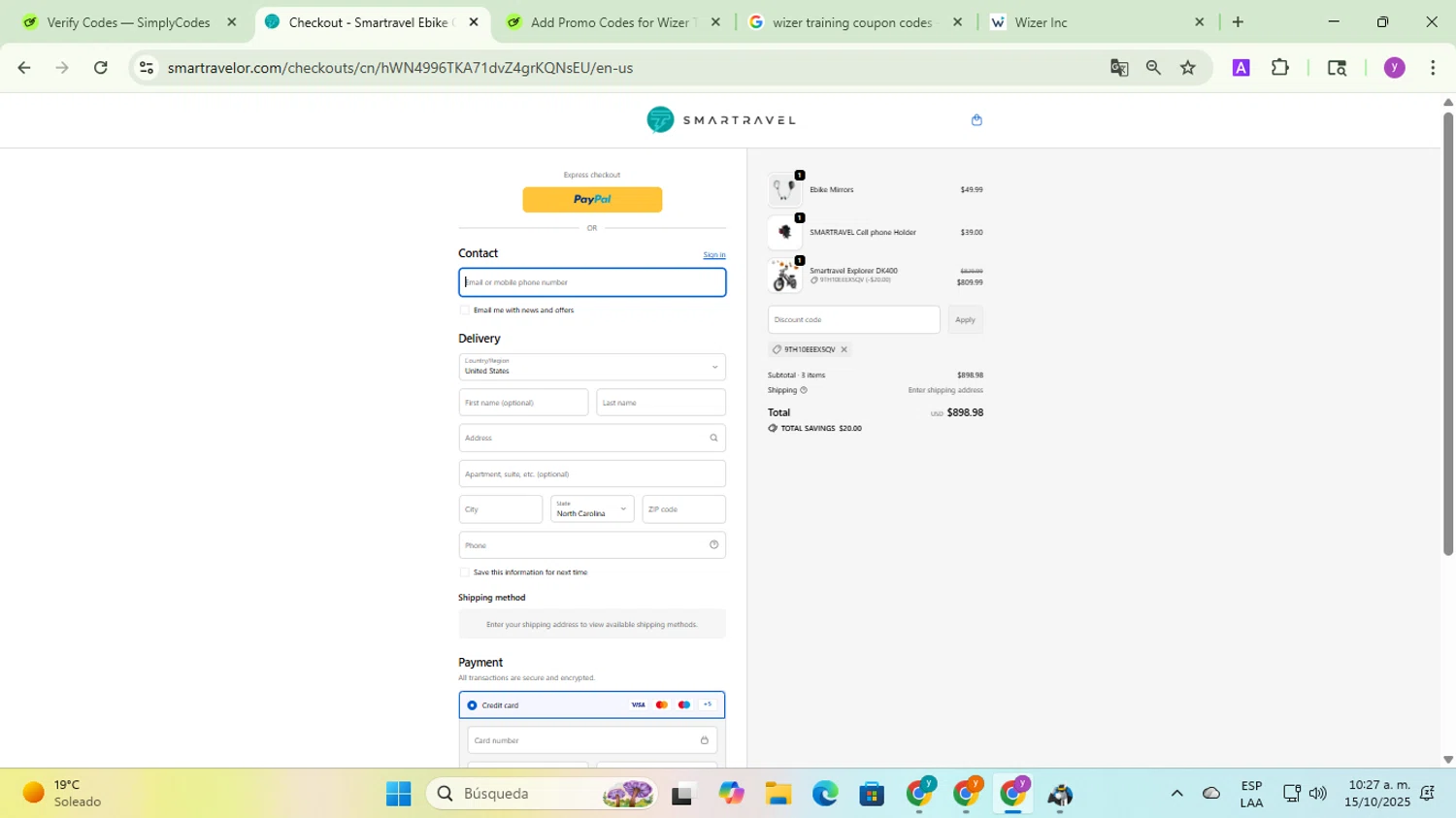 Smartravel promo code screenshot showing code 9TH10EEEX5QV applied at Smartravel checkout page. Uploaded by SimplyCodes community member yadicg054 on Oct 15, 2025