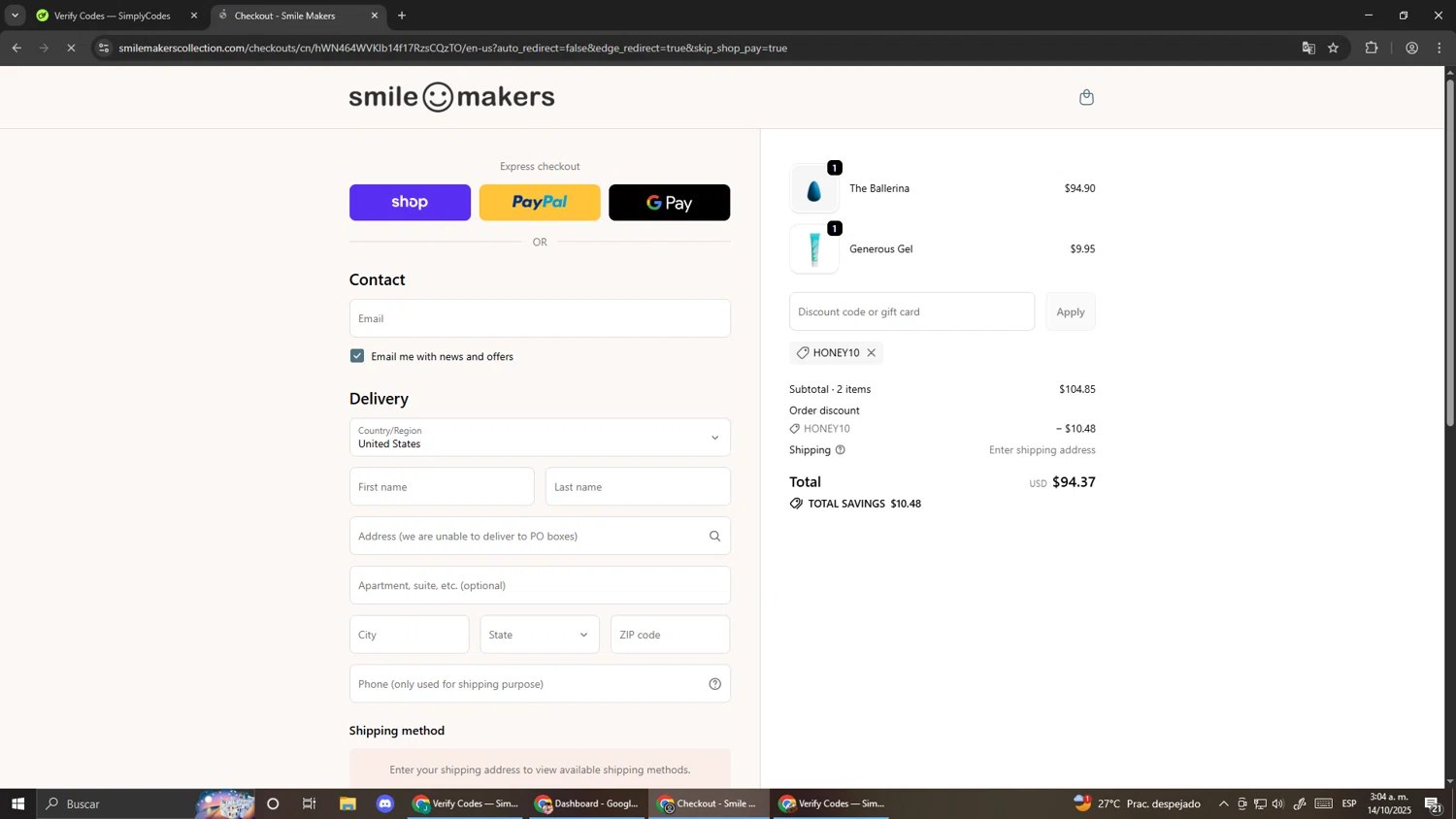 Smile Makers promo code screenshot showing code HONEY10 applied at Smile Makers checkout page. Uploaded by SimplyCodes community member Pirlo420 on Oct 14, 2025