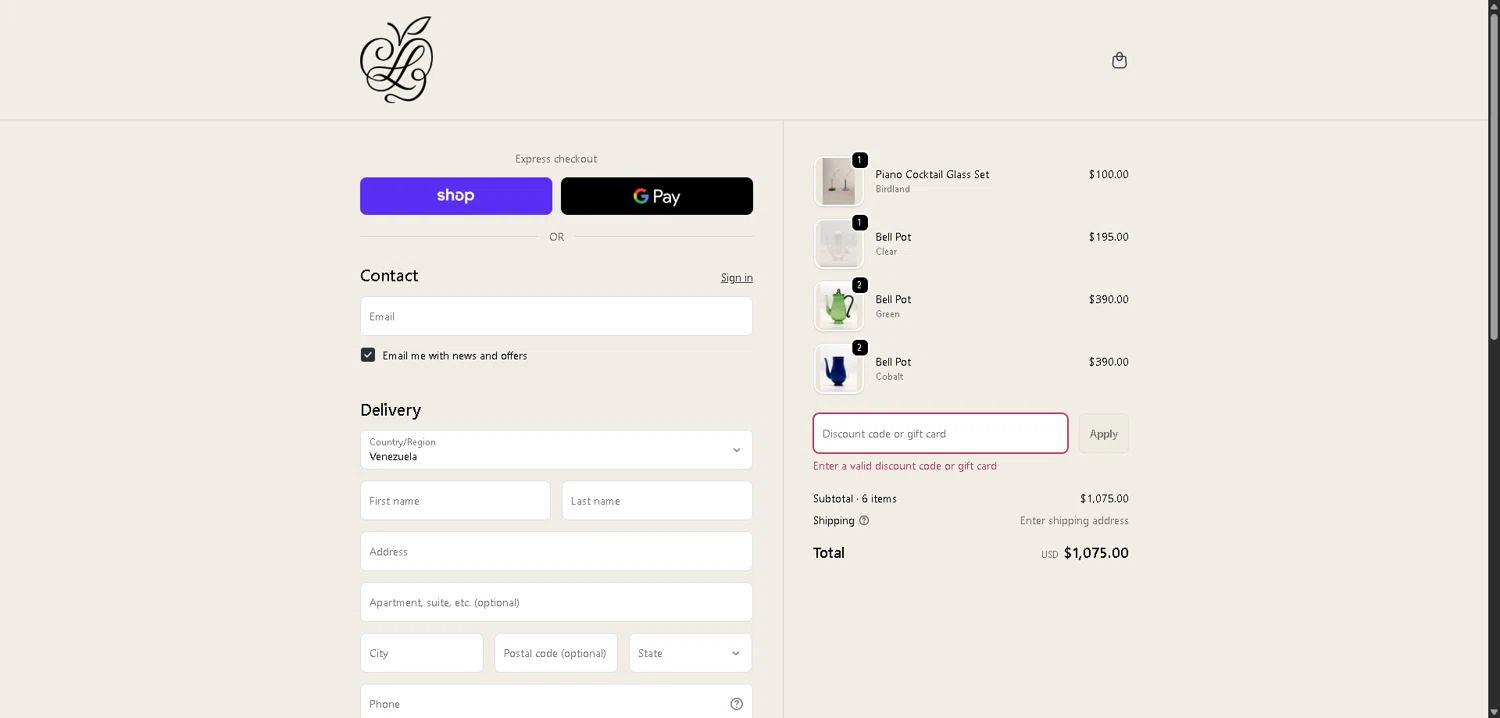 Sophie Lou Jacobsen promo code screenshot showing code NEWFRIENDS applied at Sophie Lou Jacobsen checkout page. Uploaded by SimplyCodes community member DealHunter6996 on Dec 6, 2025