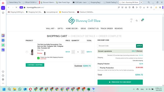 Stunning Gift Store checkout page showing Stunning Gift Store discount code box | Screenshot taken by SimplyCodes community member on Jun 8, 2025