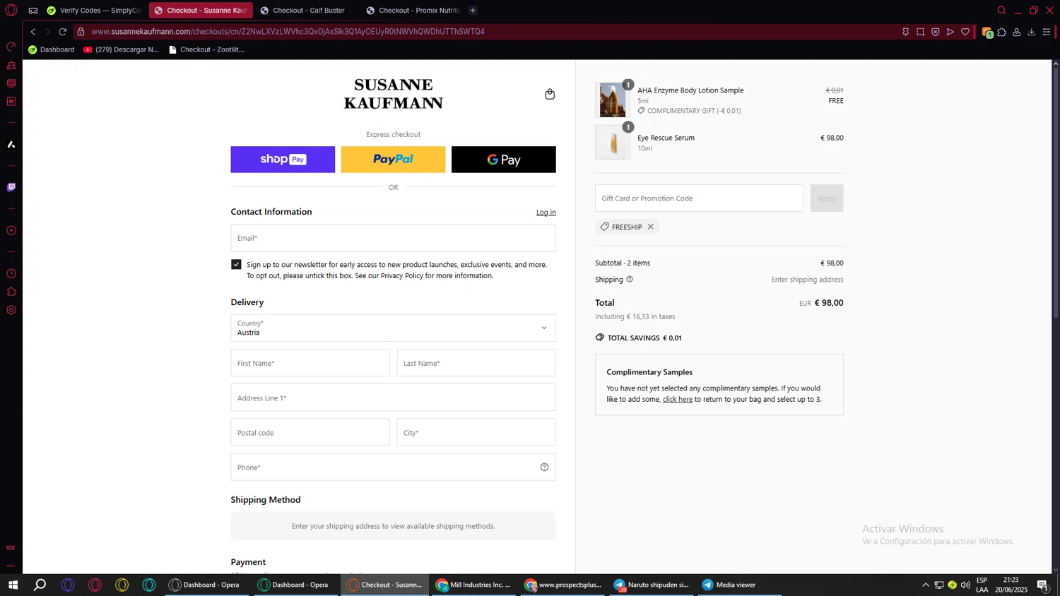 Susanne Kaufmann promo code screenshot showing code FREESHIP applied at Susanne Kaufmann checkout page. Uploaded by SimplyCodes community member MoneyMonarch9272 on Jun 20, 2025