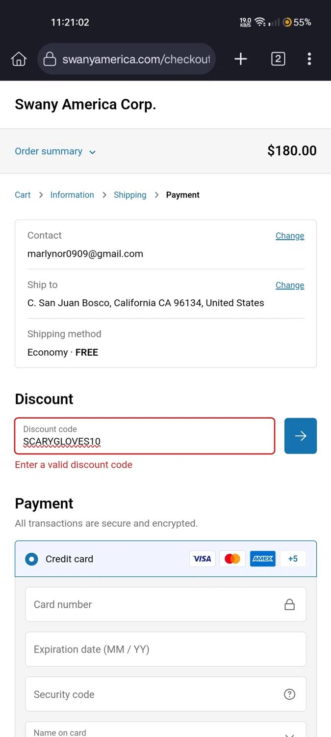 Swany Gloves promo code screenshot showing code SCARYGLOVES10 applied at Swany Gloves checkout page. Uploaded by SimplyCodes community member CoinHero3675 on Jan 2, 2025