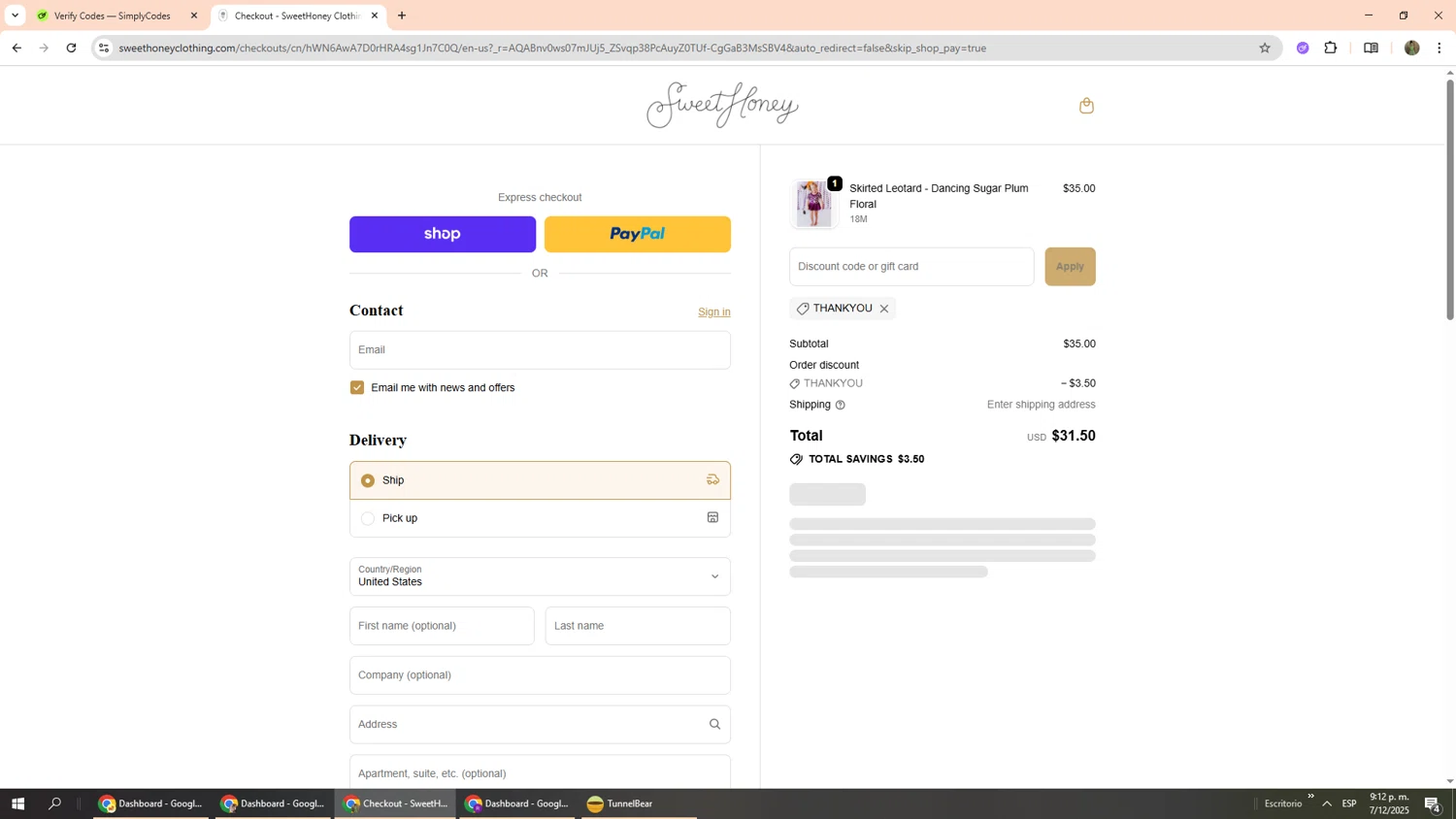 SweetHoney discount code screenshot showing code THANKYOU applied at SweetHoney checkout page. Uploaded by SimplyCodes community member Phoenix585 on Dec 8, 2025