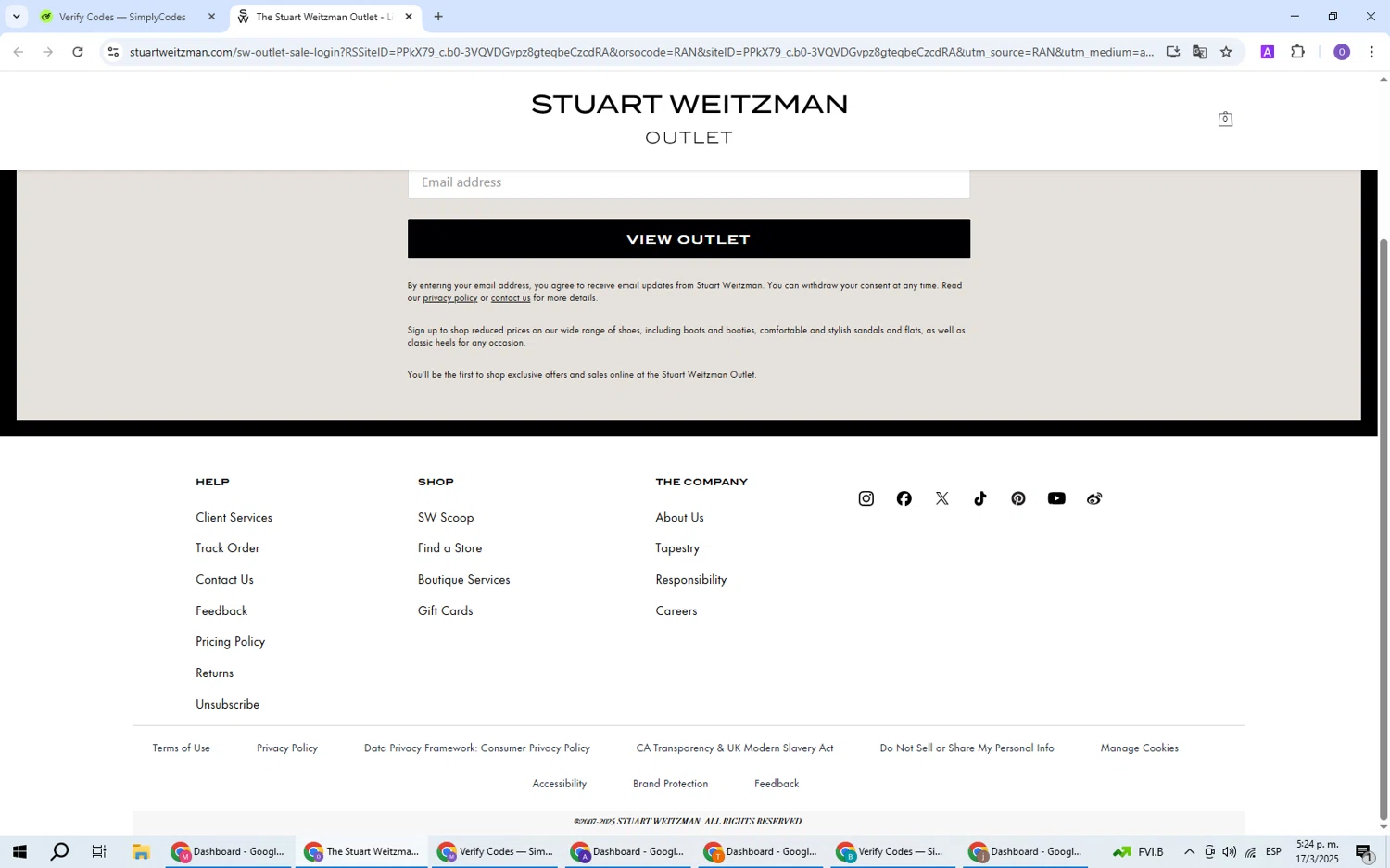 Stuart Weitzman Outlet promo code screenshot showing code FLASH20 applied at Stuart Weitzman Outlet checkout page. Uploaded by SimplyCodes community member BudgetHawk9503 on Mar 17, 2025