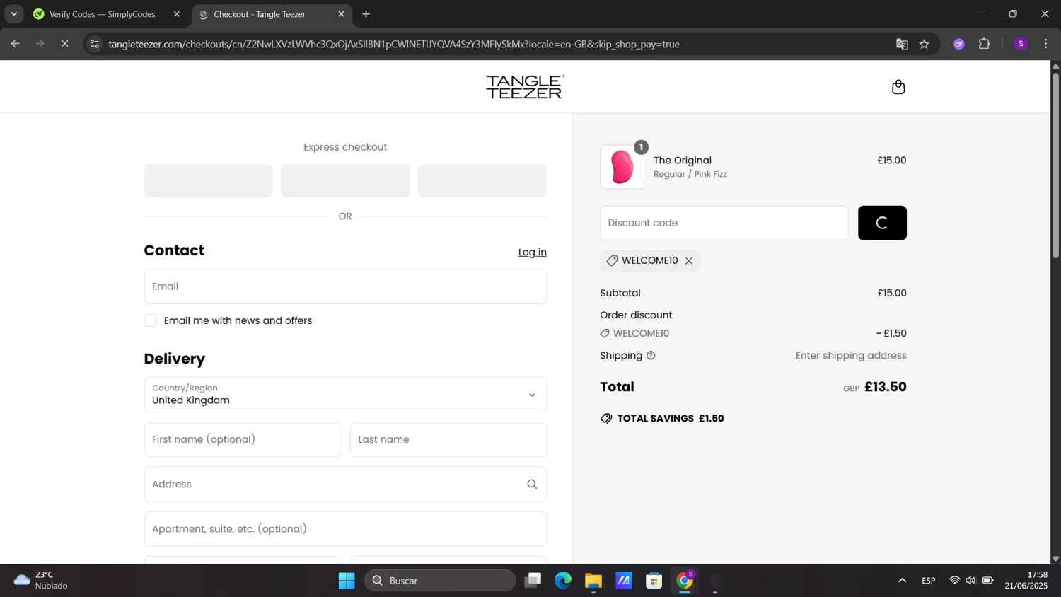 Tangle Teezer discount code screenshot showing code WELCOME10 applied at Tangle Teezer checkout page. Uploaded by SimplyCodes community member sorialbam on Jun 21, 2025