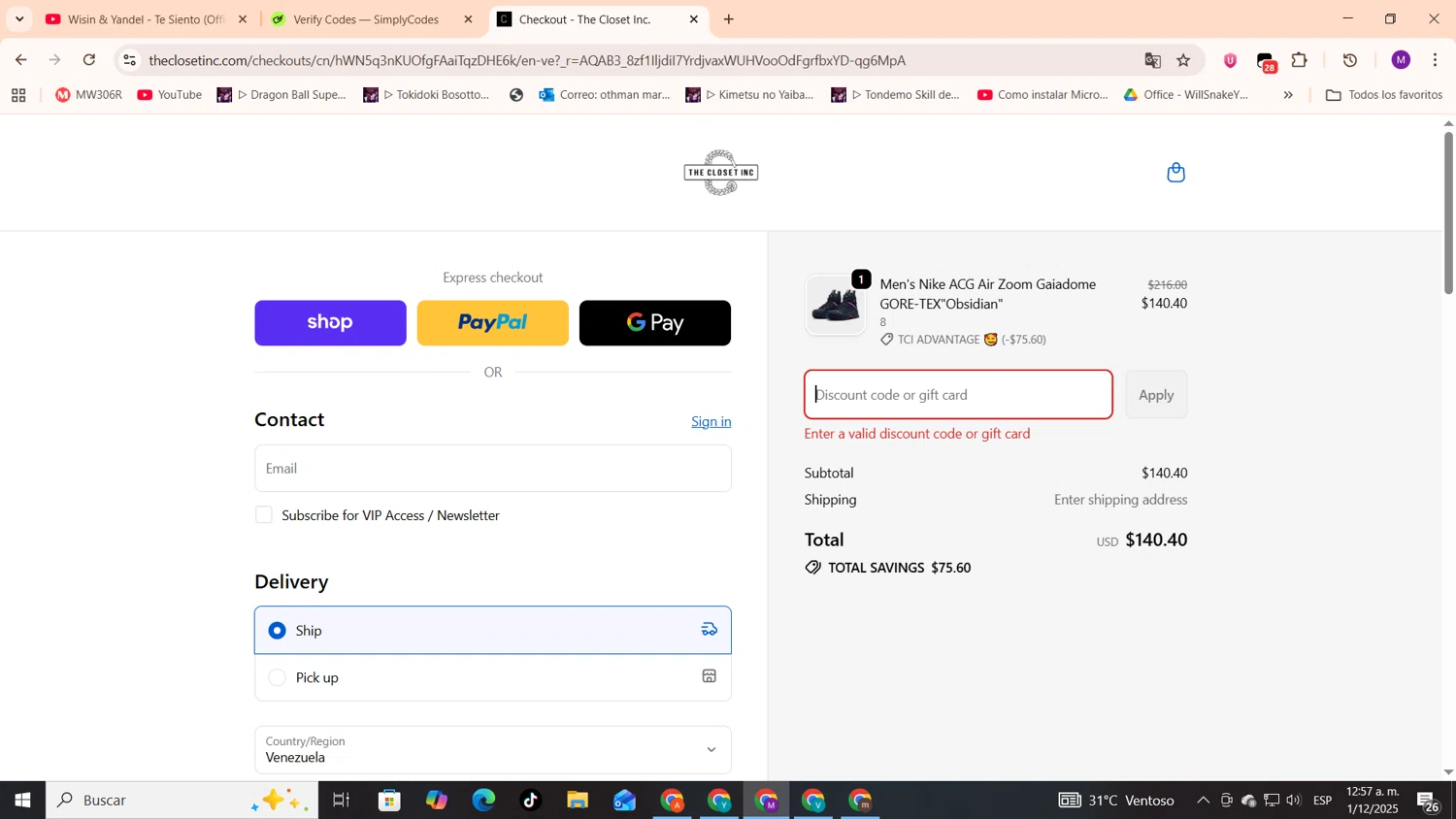 The Closet Inc promo code screenshot showing code BFCM applied at The Closet Inc checkout page. Uploaded by SimplyCodes community member cod_gakpo on Dec 1, 2025