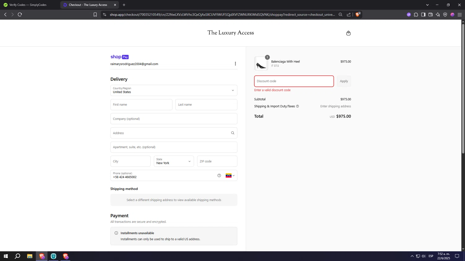 The Luxury Access promo code screenshot showing code FLASH05TLA applied at The Luxury Access checkout page. Uploaded by SimplyCodes community member Machi005 on Jun 22, 2025