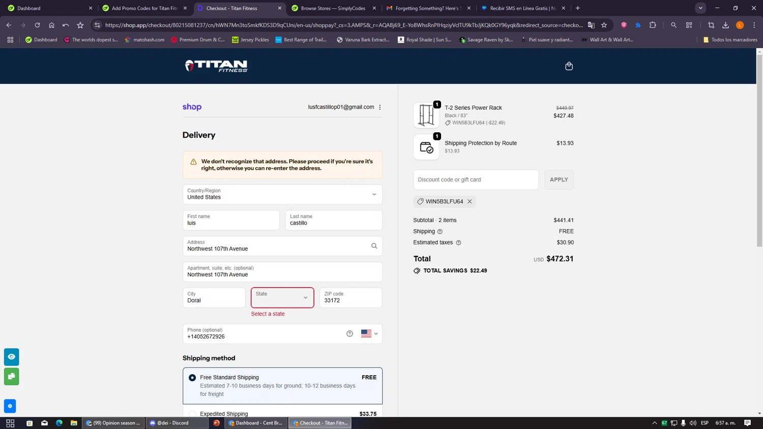 Titan Fitness discount code screenshot showing code 33172 applied at Titan Fitness checkout page. Uploaded by SimplyCodes community member VayneChambeadora on Jan 8, 2026