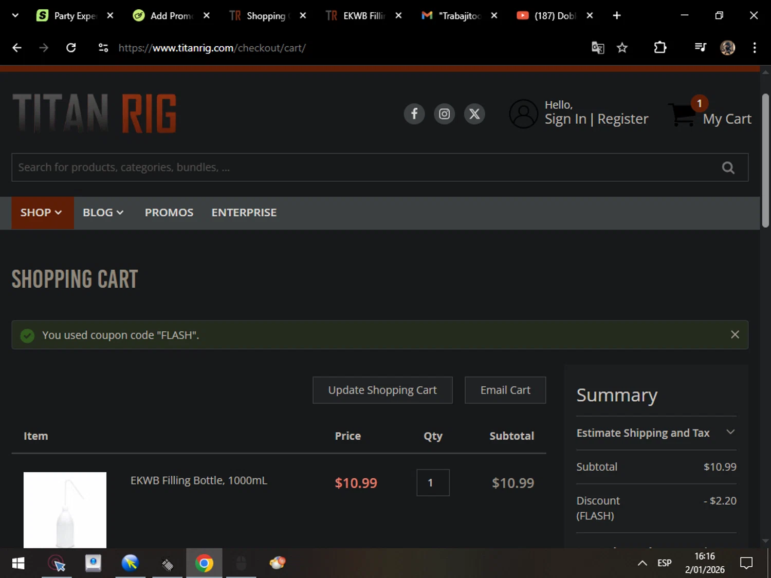 Titan Rig promo code screenshot showing code FLASH applied at Titan Rig checkout page. Uploaded by SimplyCodes community member MarcosAranguren on Jan 2, 2026