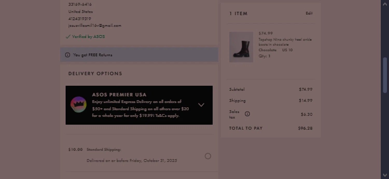 Topshop promo code screenshot showing code NEWHERE applied at Topshop checkout page. Uploaded by SimplyCodes community member TraxoGamer on Oct 21, 2025