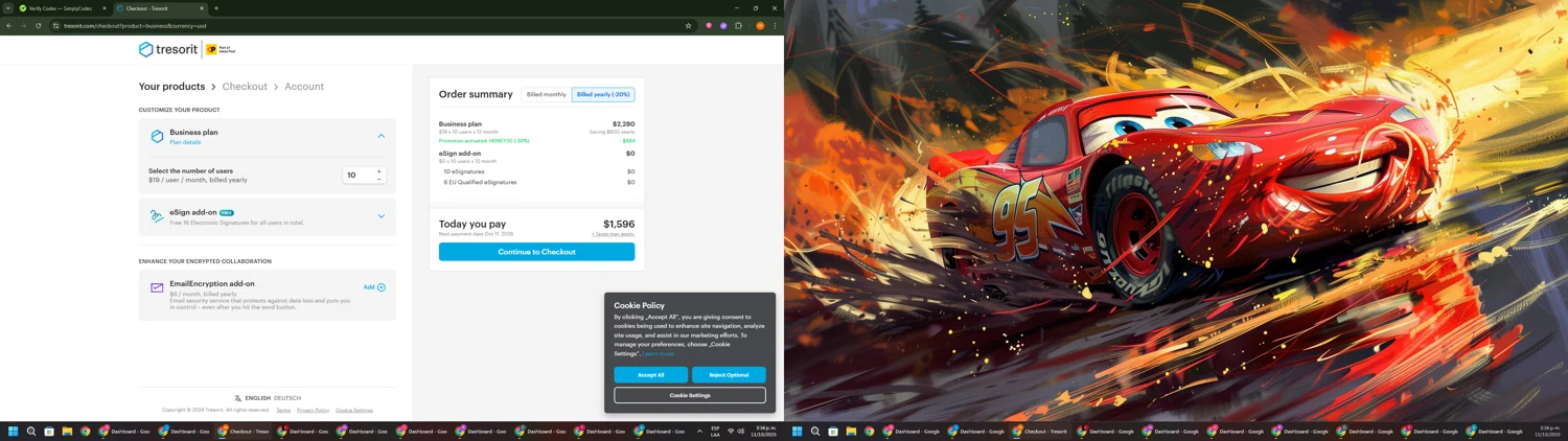 Tresorit promo code screenshot showing code HONEY30 applied at Tresorit checkout page. Uploaded by SimplyCodes community member Davoxeneixe on Oct 11, 2025