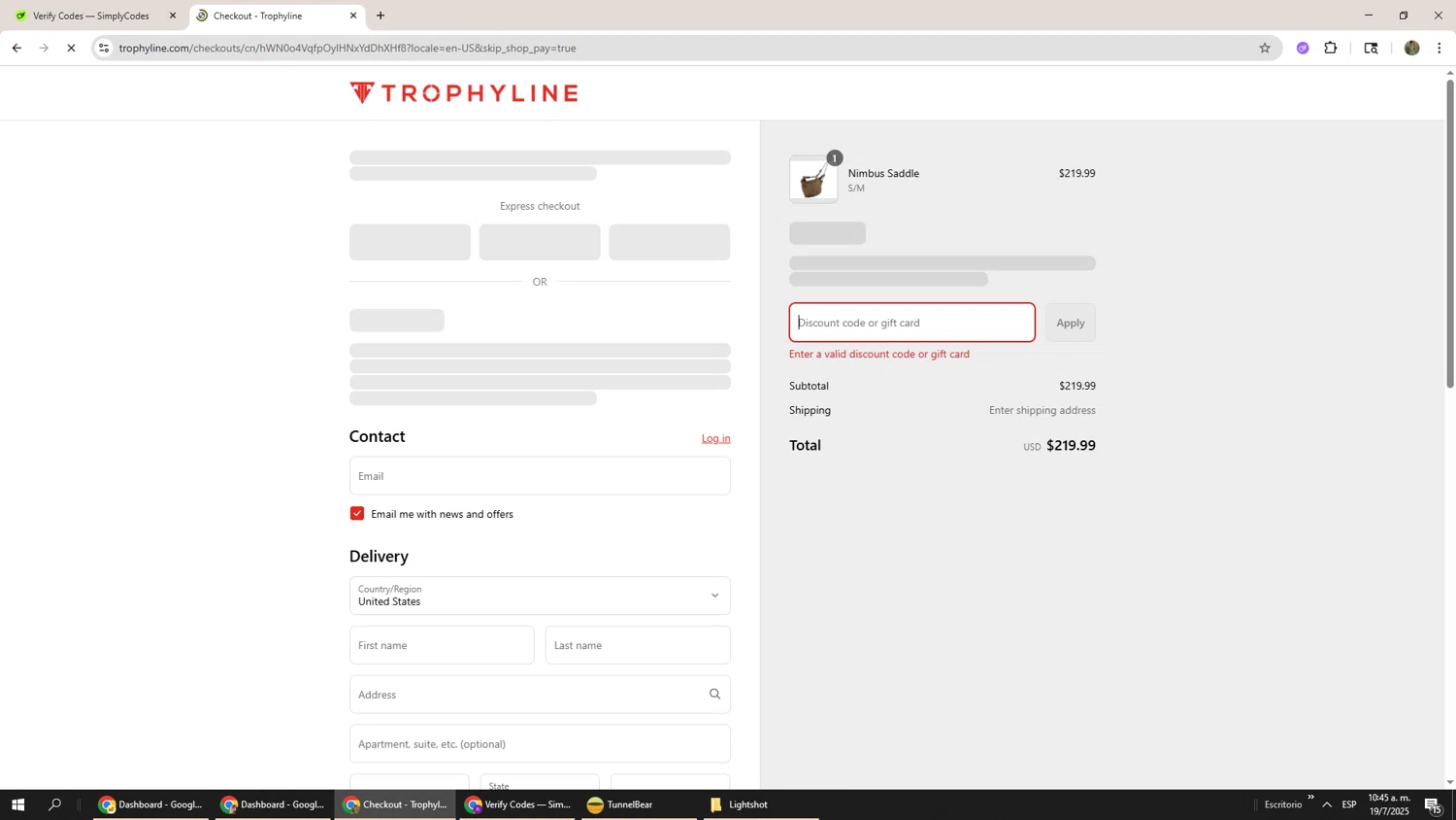 Trophyline discount code screenshot showing code VENATIC applied at Trophyline checkout page. Uploaded by SimplyCodes community member Phoenix585 on Jul 19, 2025