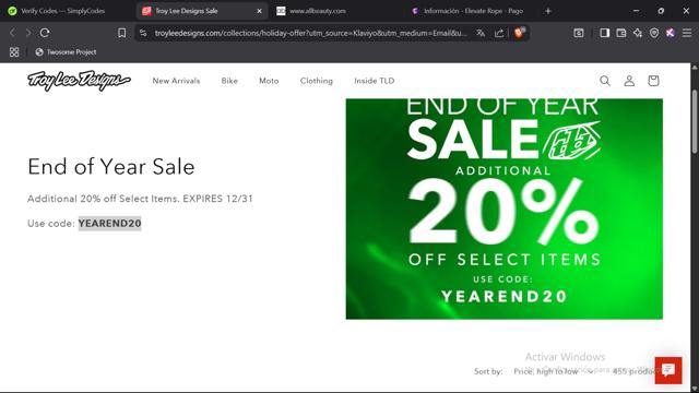 Troy Lee Designs checkout page showing Troy Lee Designs discount code box | Screenshot taken by SimplyCodes community member on Aug 6, 2025