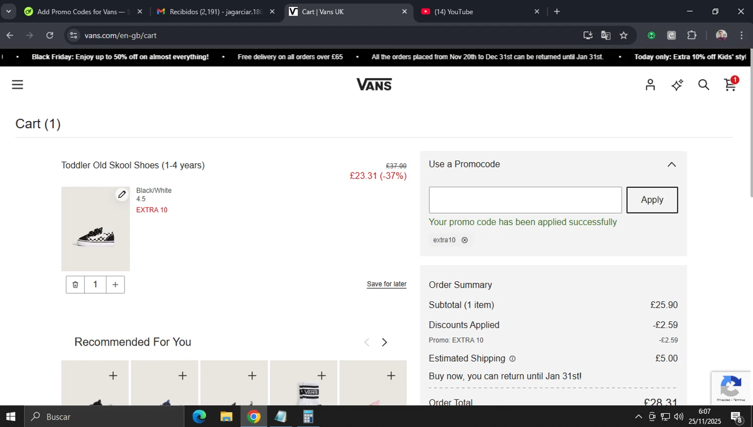 Vans promo code screenshot showing code extra10 applied at Vans checkout page. Uploaded by SimplyCodes community member josegarcia6 on Nov 25, 2025