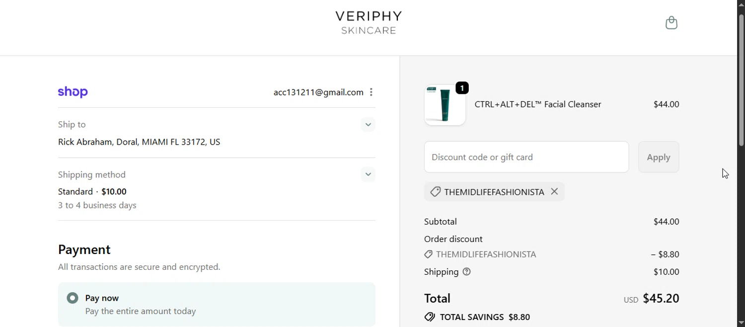 Veriphy Skincare promo code screenshot showing code THEMIDLIFEFASHIONISTA applied at Veriphy Skincare checkout page. Uploaded by SimplyCodes community member DiscountCurator3556 on Oct 14, 2025